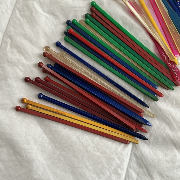 Vintage Swizzle Sticks/Drink Stirrers LOT OF 62 PIECES Casinos Bars Resort - Picture 5 of 6